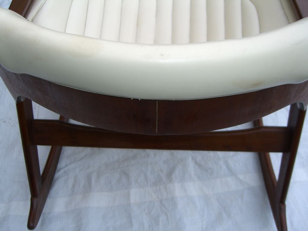 Nice 1970's walnut rocker with sling seat by Charlton 3