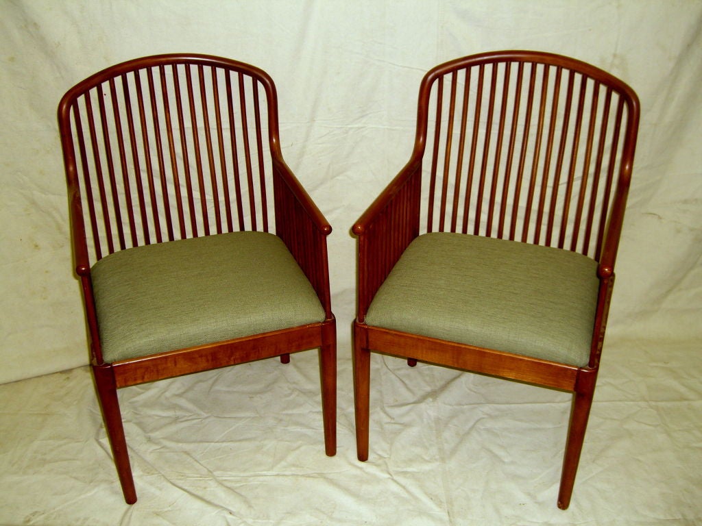20th Century Pair of 1983  Davis Allen design for Knoll Studio Exeter chairs