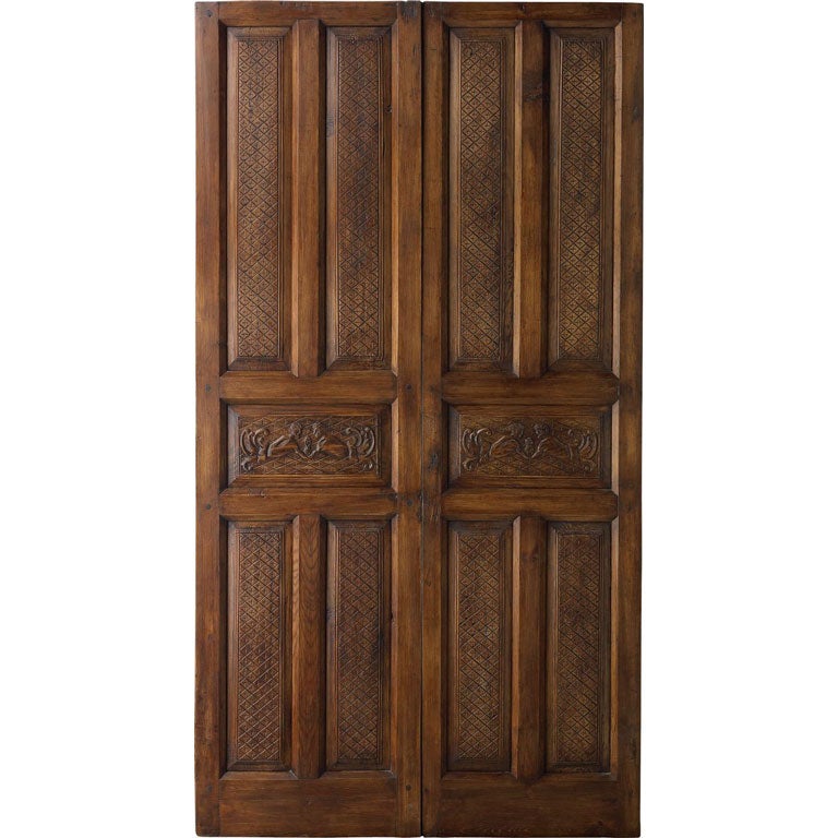 Portera - 18th C. Antique Spanish Double Door For Sale