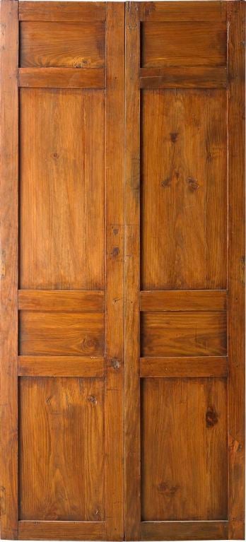 An 18th century antique Spanish double door with carved settings<br />
www.porteradoors.com<br />
*price subject to change based on conversion of 6,924 euros<br />
*SALE price subject to change based on conversion of 3,462 euros<br />
*Doors