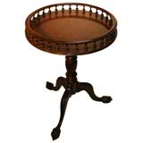 Gallery Table