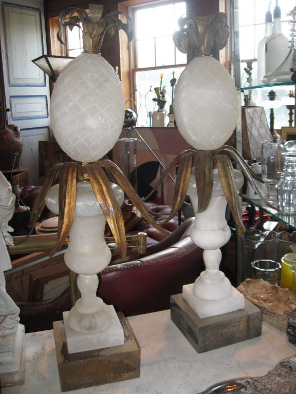 Italian Pair of Alabaster and Gilded Tin Pineapple Lamp Bases For Sale