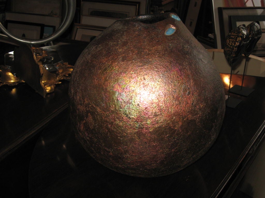 Vaso in ceramica artistica dell'artista californiana Ramona Rowley.