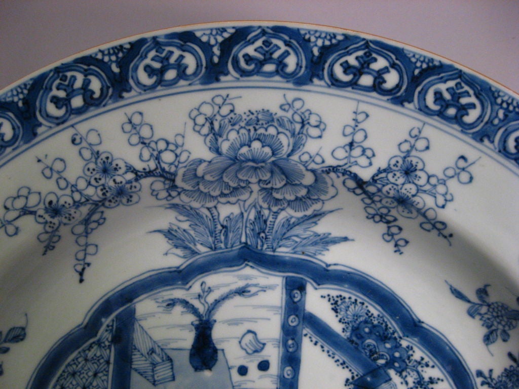 18th Century and Earlier Fine Pair of Kangxi Blue & White Chargers, China c. 1700