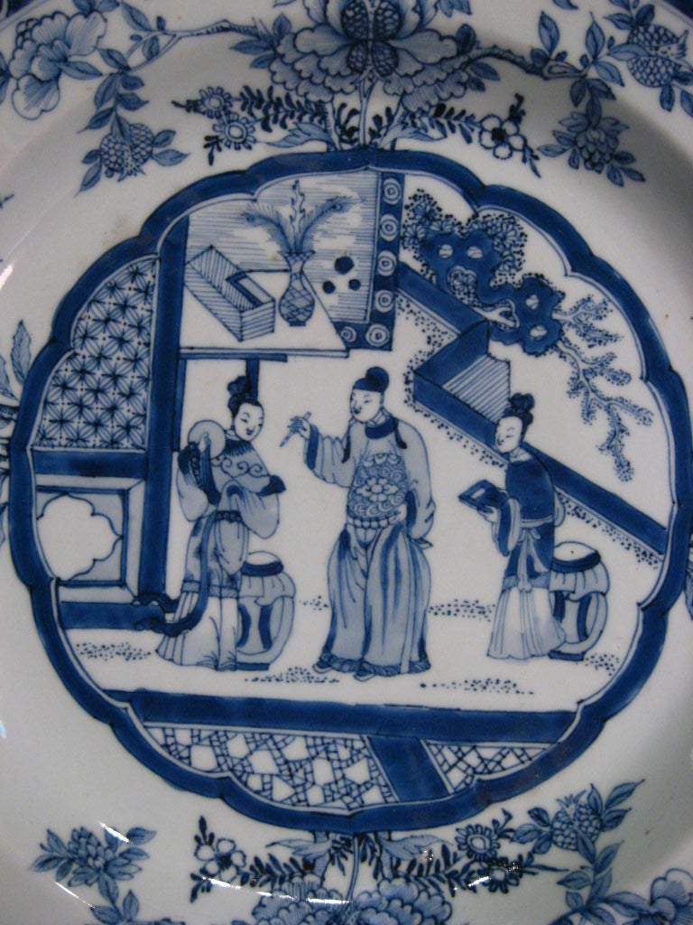 Fine Pair of Kangxi Blue & White Chargers, China c. 1700 3