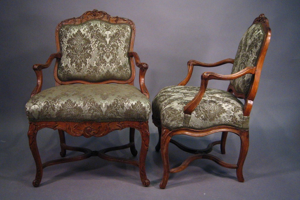 Régence Matched Pair Regence-period Armchairs in Walnut, France c. 1730