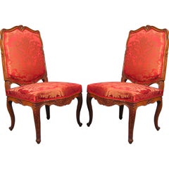 Paire de chaises d'appoint d'époque Régence en hêtre, France, datant d'environ 1720