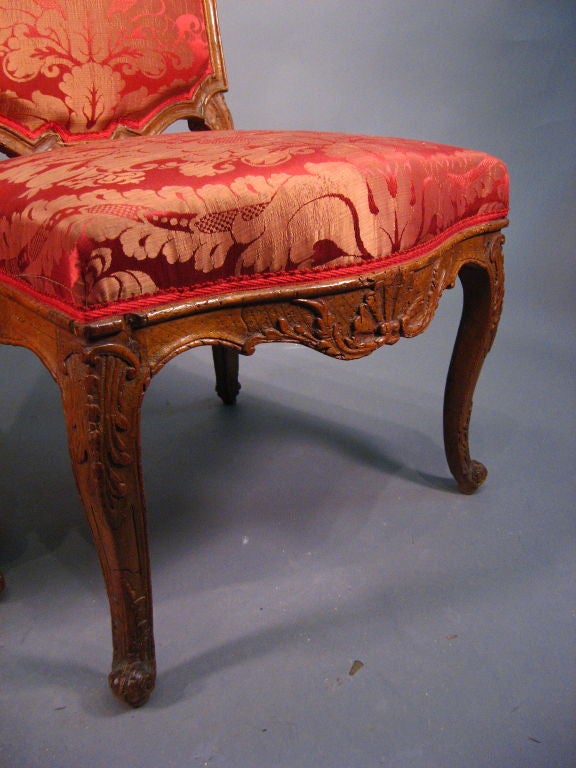 Pair Regence period Side Chairs in Beech, France c. 1720 2