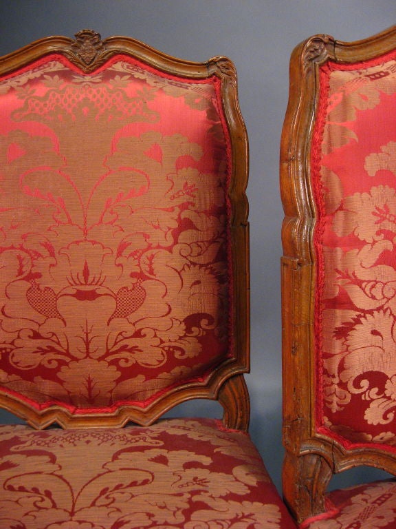 Upholstery Pair Regence period Side Chairs in Beech, France c. 1720