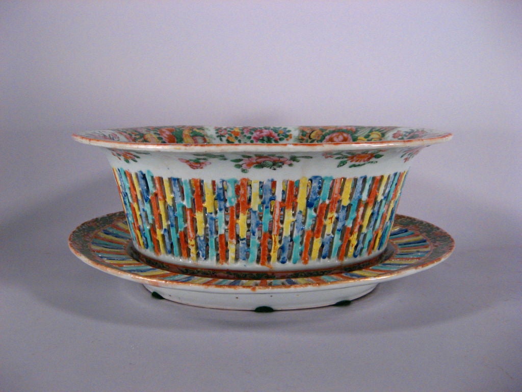 Chinese Porcelain Pierced Fruit Basket, Jingdezhen c. 1830