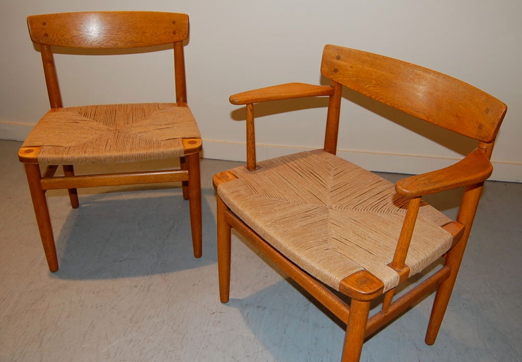 Mid-20th Century 8 Borge Mogensen Shaker Dining Chairs