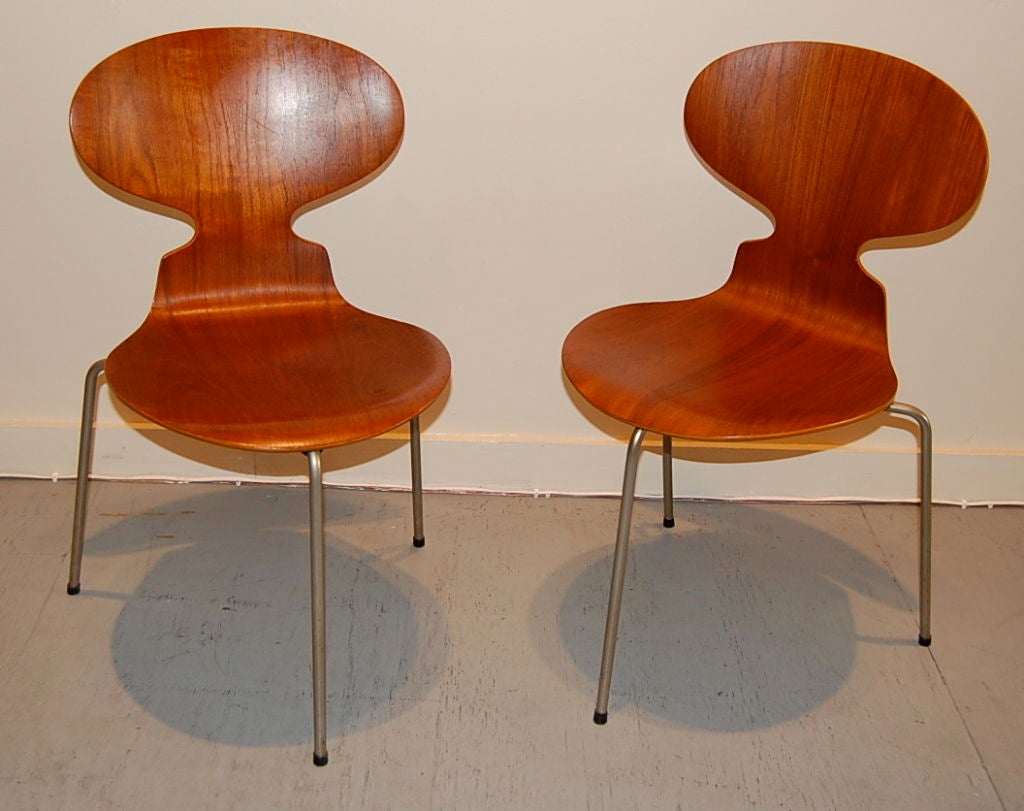 8 Early Arne Jacobsen 3 Leg Ant Chairs
