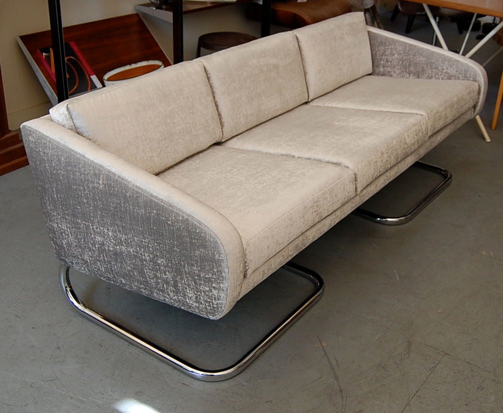 Modernist Kangaroo Sofa 3