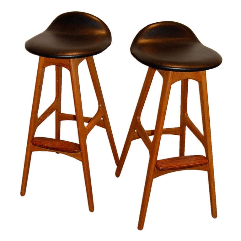 Erik Buck Stools