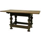 Antique EARLY NEW ENGLAND TAVERN TABLE