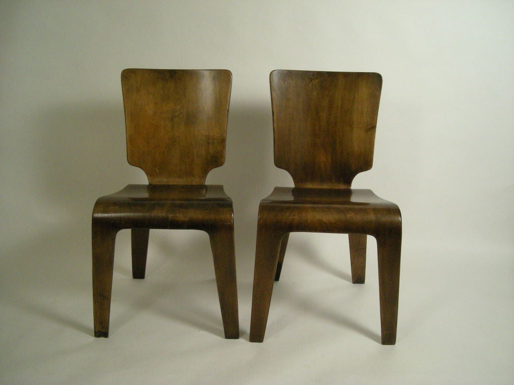 American PAIR OF SCULPTURAL BENTWOOD CHAIRS BY THADEN-JORDAN
