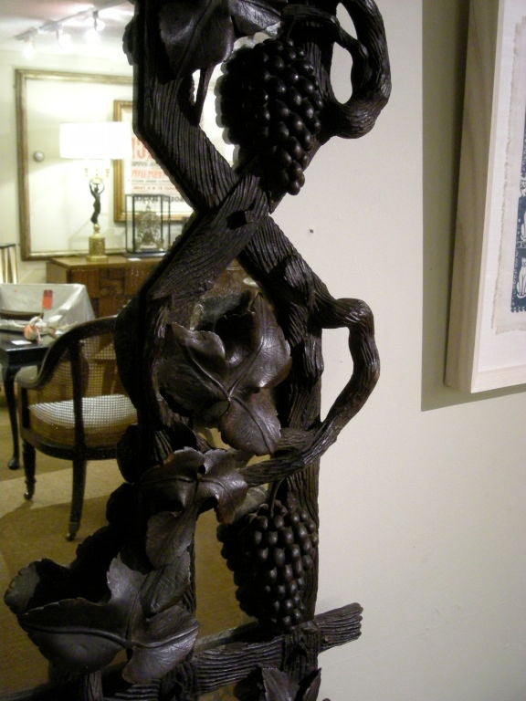 BLACK FOREST GRAPEVINE TRELLIS MIRROR