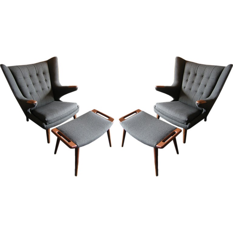 Pair of Poppa Bear chairs and ottomans by Hans Wegner