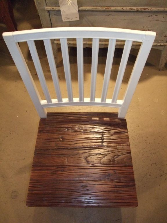 Set of 6 white painted slat back chair with wood seat