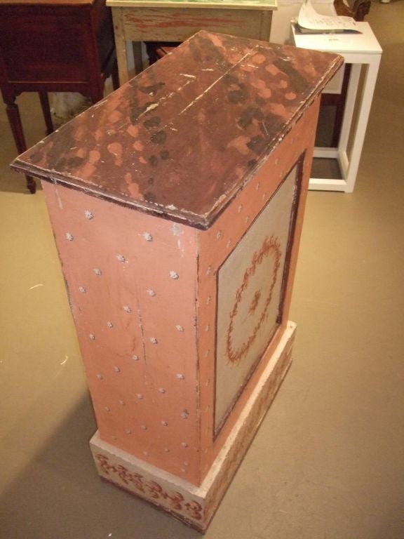 19th Century Painted Pedestal with Marbleized Top In Good Condition For Sale In Boston, MA