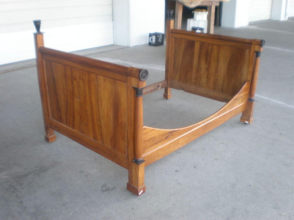 daybed finials
