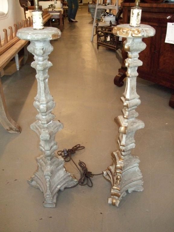 Wood Pair of Early 19th Century Paint and Gilt Candlestick Lamps For Sale
