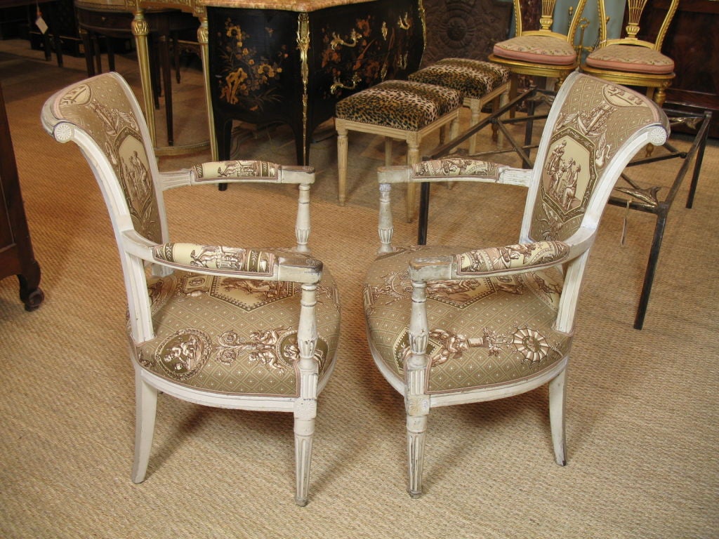 Carved Pair of French Directoire Period Fauteuils For Sale