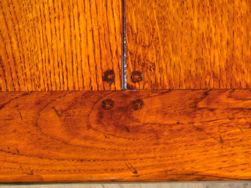 Oak Farm Table