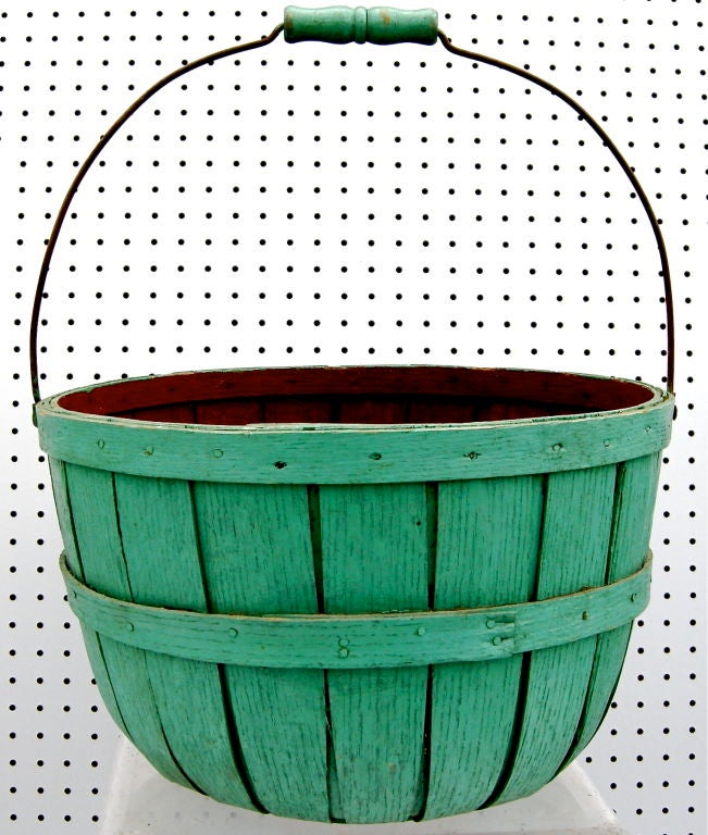 "Simple" Green Basket