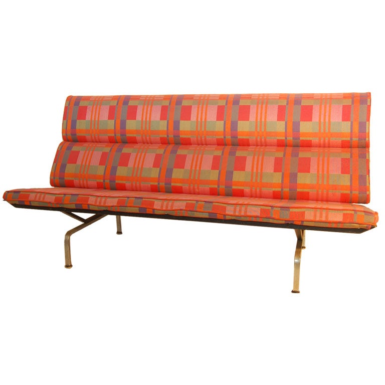 EAMES COMPACT SOFA ; GIRARD FABRIC
