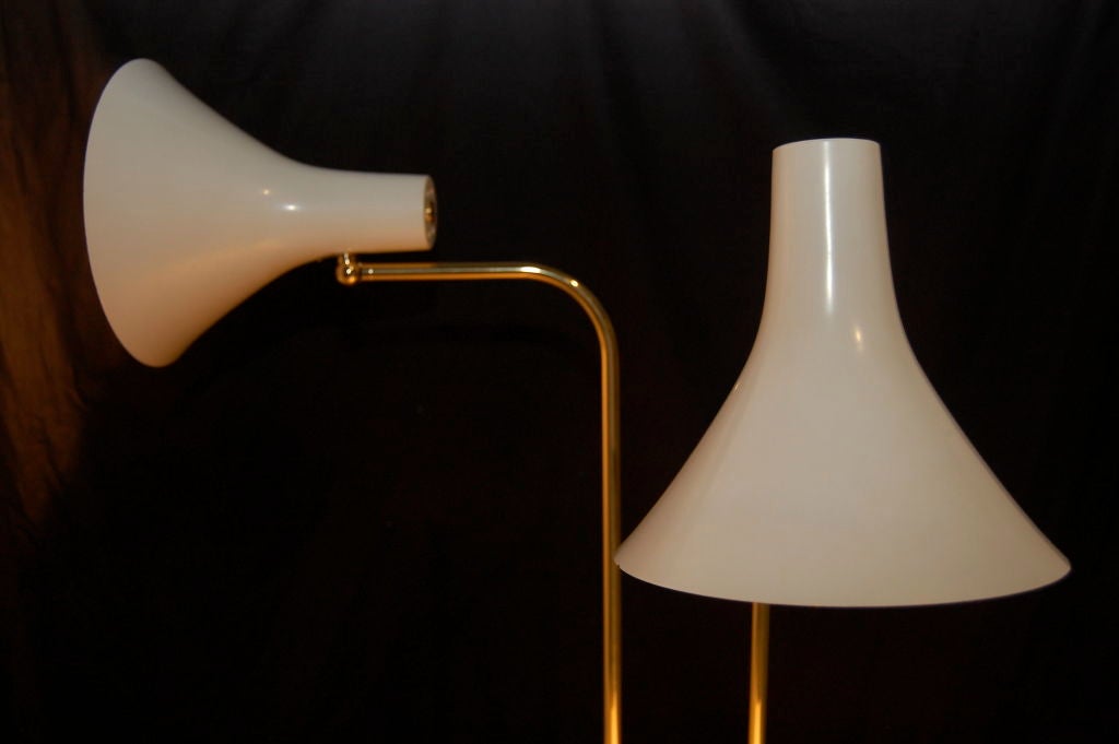 double headed lamp