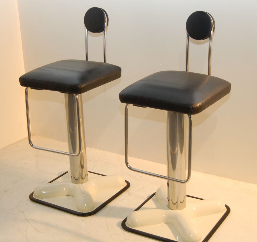 JOE COLOMBO ; PAIR OF BIRILLO BAR STOOLS