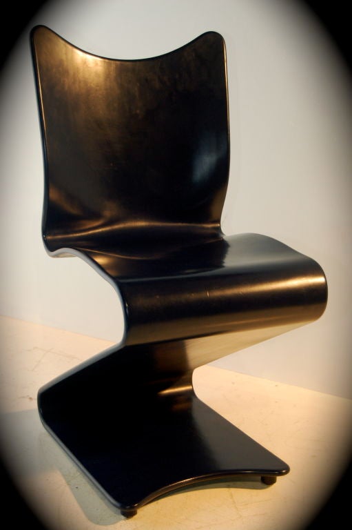 Verner Panton chair model 275 , the Cantilever or 