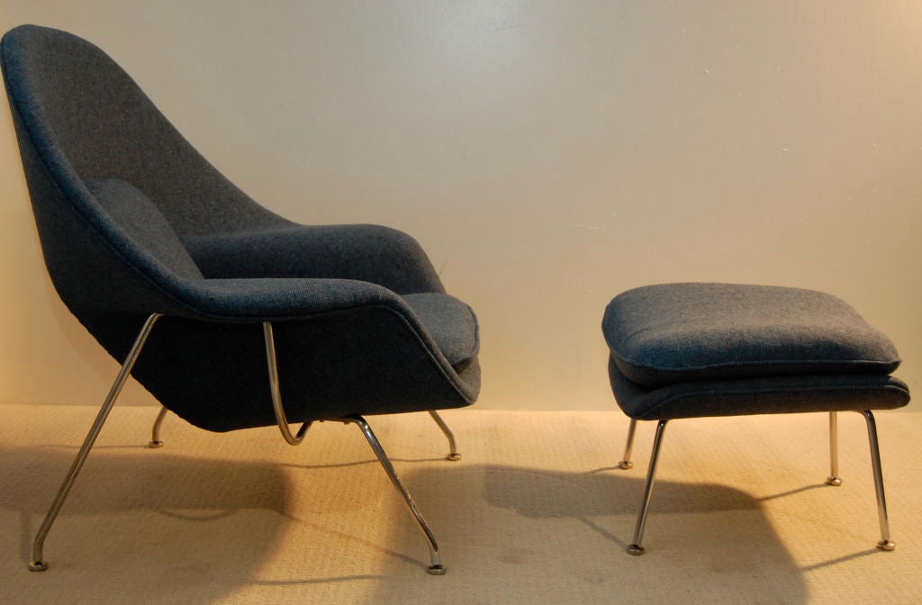 EERO SAARINEN WOMB CHAIR AND OTTOMAN