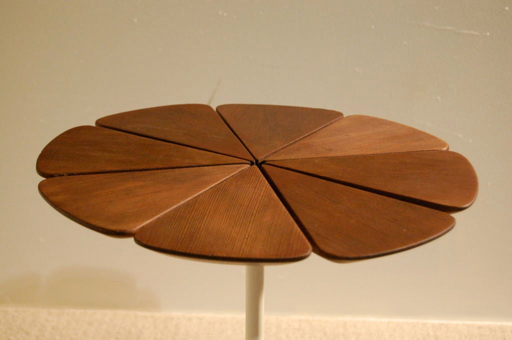 RICHARD SCHULTZ FOR KNOLL ; PETAL TABLE