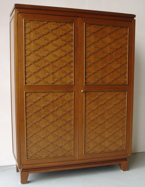 Walnut Bar