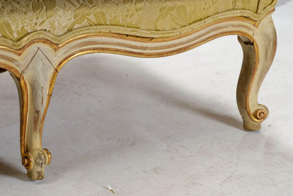Stunning Painted & Parcel Gilt Italian Sofa 5