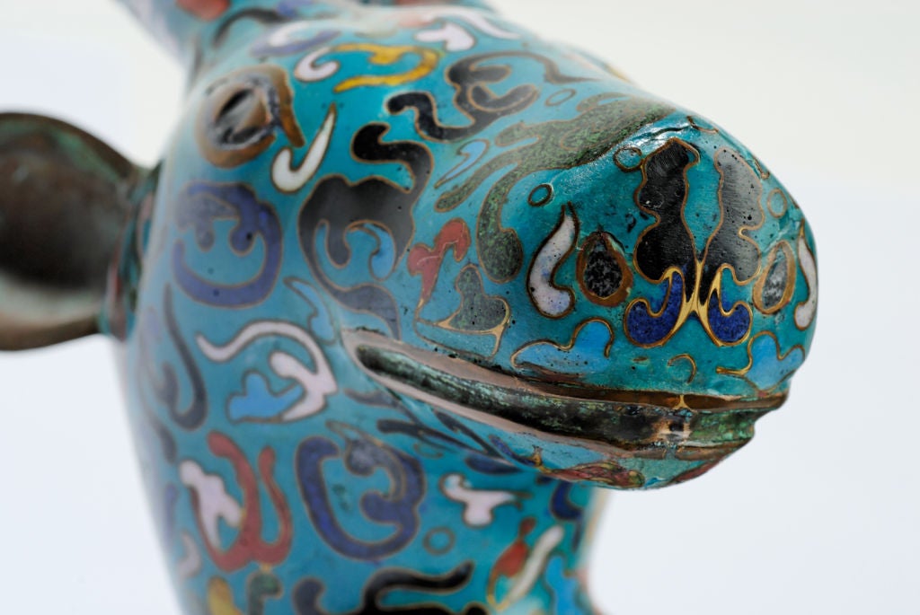 Milieu du XXe siècle Ram et chat cloisonné bleu turquoise