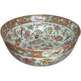 19th century Chinese export porcelain bowl