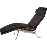 A Scandinavian Leather Chaise Lounge Chair