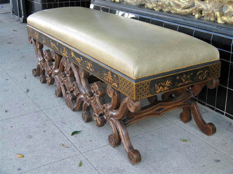 Unknown Chinoserie Decorated Bench