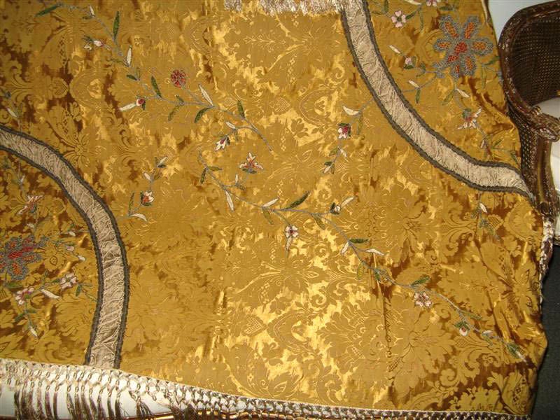 20th Century Stunning Embroidered Silk Damask Throw C. 1900