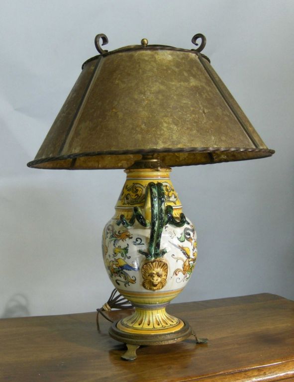Deruta Lamp with Mica shade