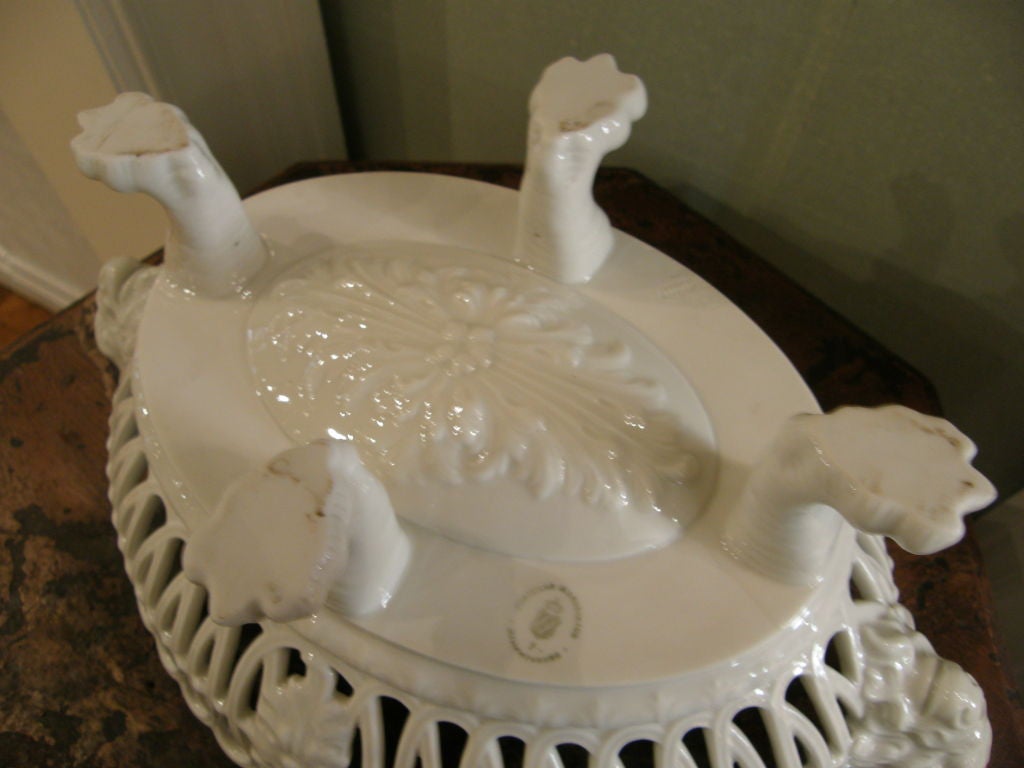 Nymphenburg  porcelain basket with rams' head 1