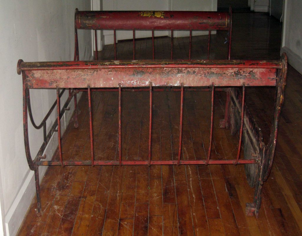 Cast Iron Day Bed at 1stDibs