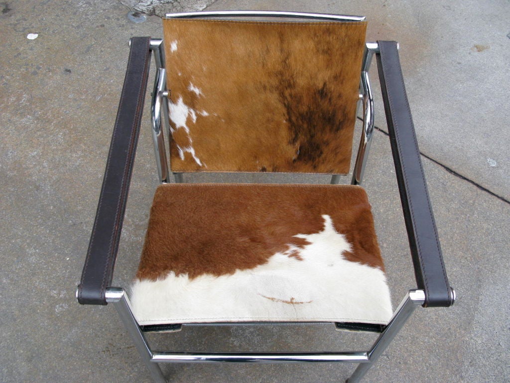 LC 1 Chair by Cassina/   Le Corbusier, Perriand & Jeanneret