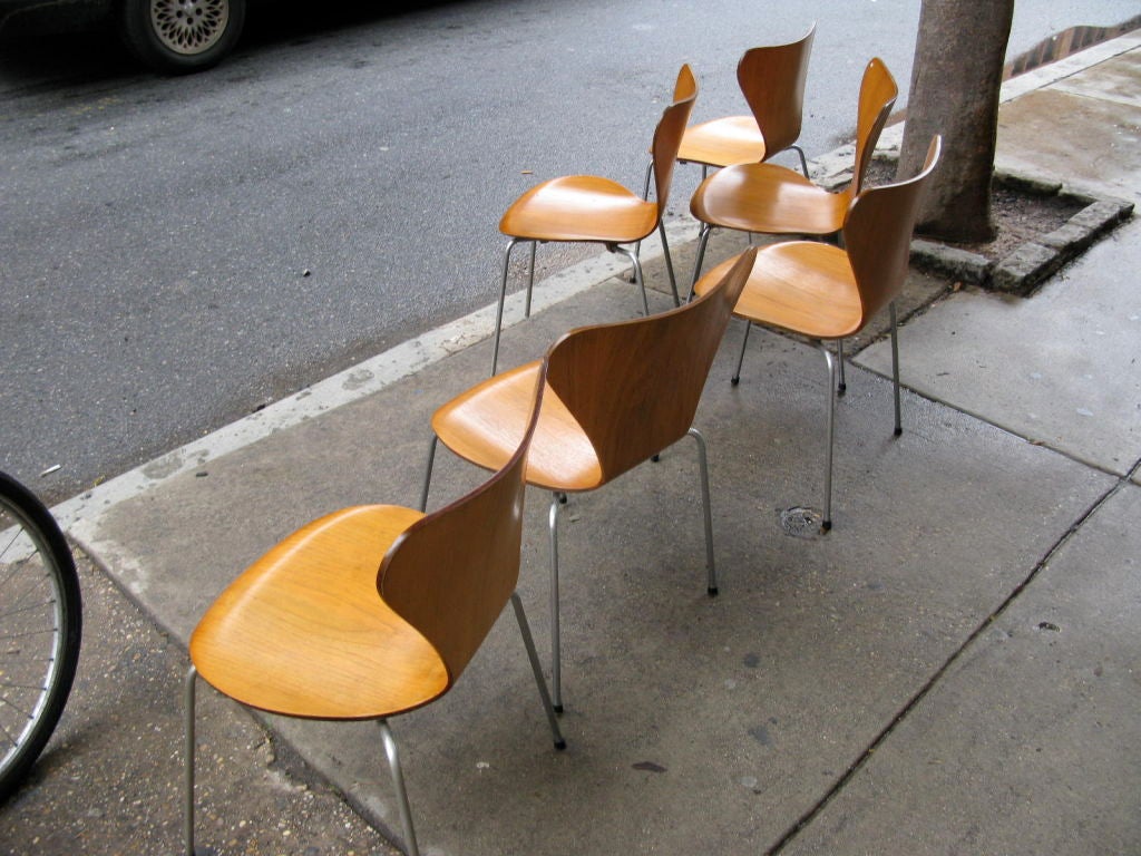 Danish Set of six stacking Ant Chairs by Arne Jacobsen for Fritz Hansen