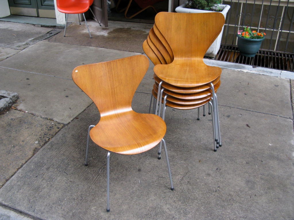 Set of six stacking Ant Chairs by Arne Jacobsen for Fritz Hansen 1