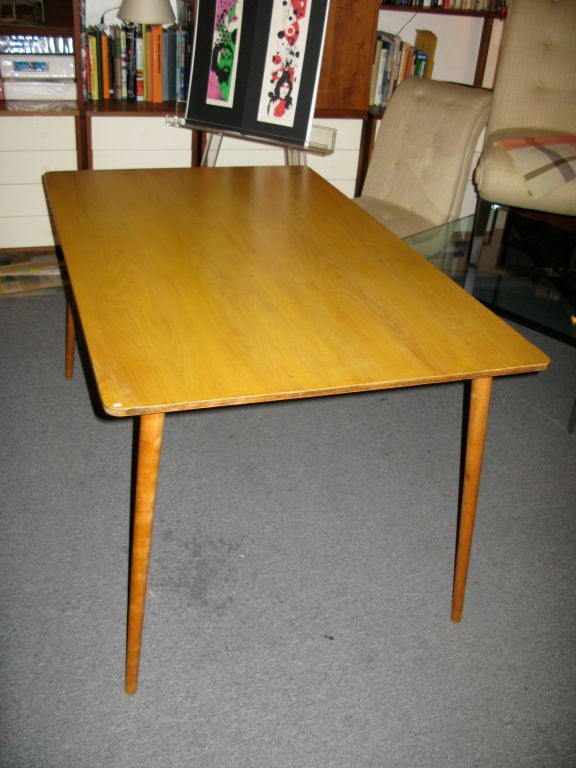 Charles Eames DTW-3 Dining Room Table with detachable legs