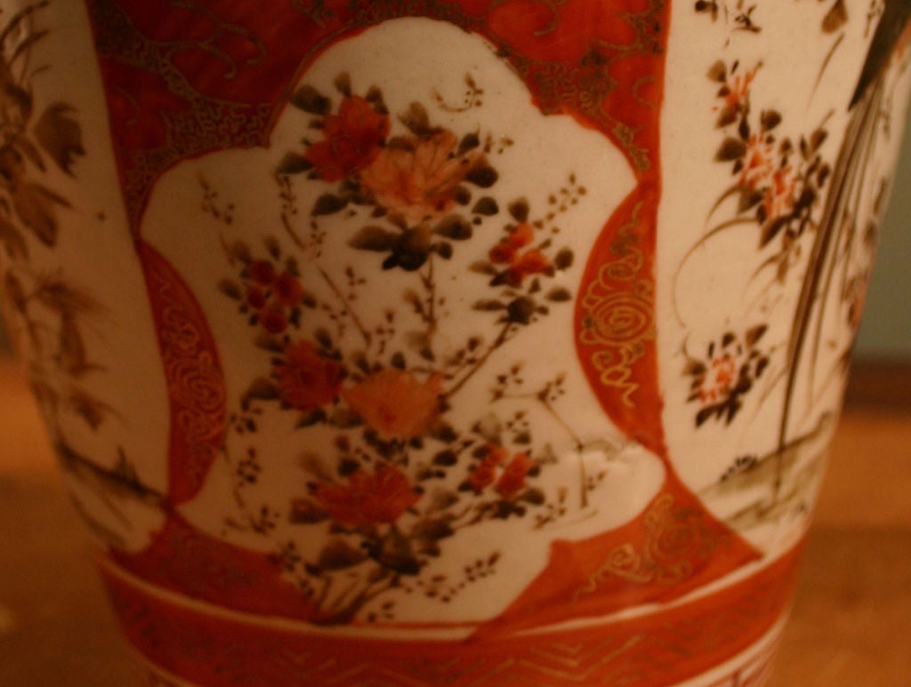 A Signed Japanese Kutani Porcelain Lidded Vase For Sale 1